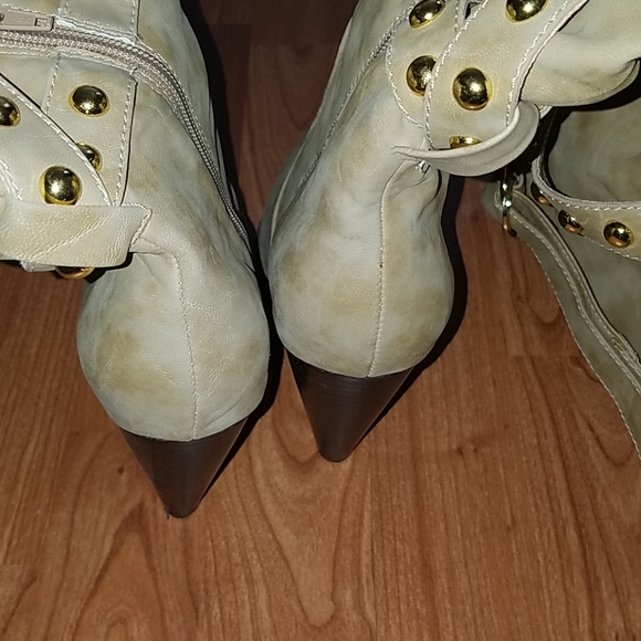 Used boots - Picture 6 of 8